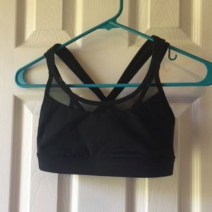 Lululemon black sports bra size 2